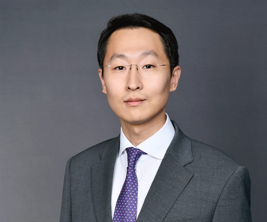 Portrait of Aaron Yoon, Faculty at the Kellogg School of Management